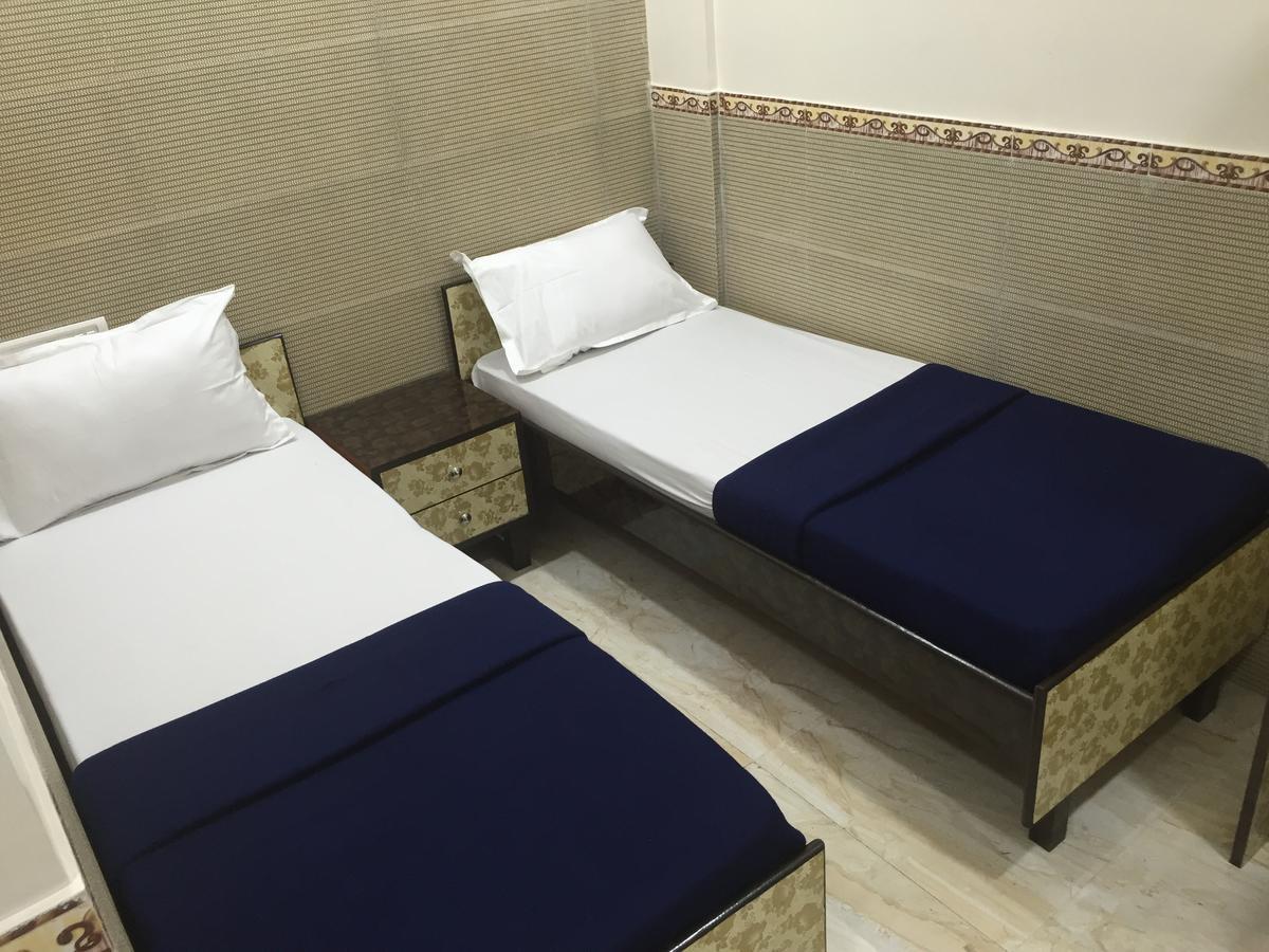Hotel Marhaba Мумбаї Екстер'єр фото